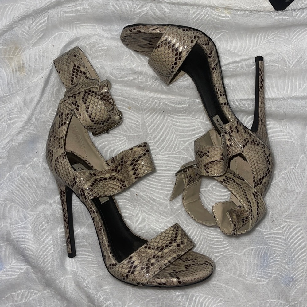Starve madden snake skin shoes